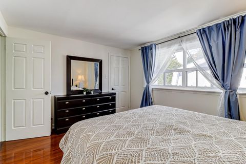 Photo 15 at 10 - 21 Trailridge Crescent, Morningside, Toronto