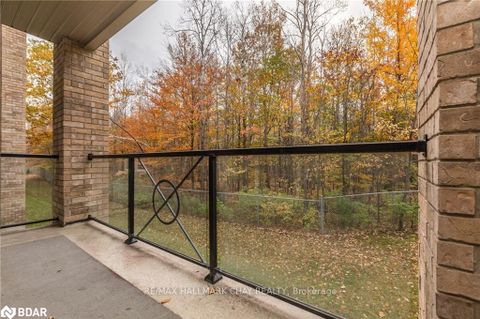 Photo 12 at 110 - 41 Ferndale Drive S, Ardagh, Barrie