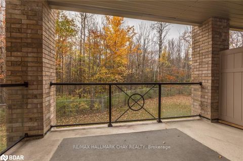 Photo 13 at 110 - 41 Ferndale Drive S, Ardagh, Barrie