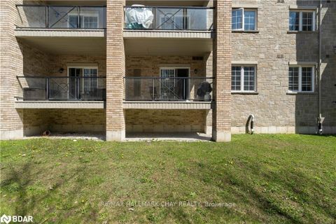 Photo 14 at 110 - 41 Ferndale Drive S, Ardagh, Barrie