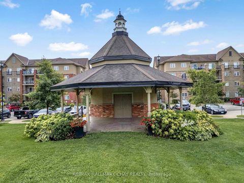 Photo 19 at 110 - 41 Ferndale Drive S, Ardagh, Barrie