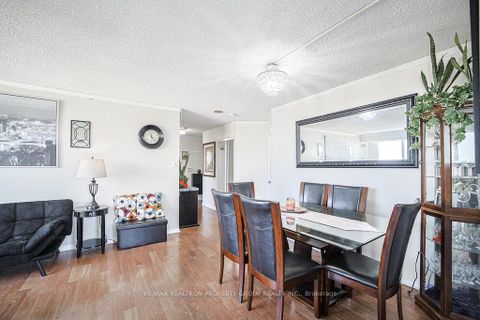 Photo 12 at 1621 - 3 Greystone Walk Drive, Kennedy Park, Toronto