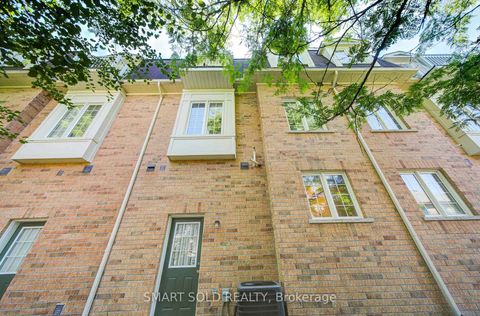 Photo 39 at 50-15 Old Colony Road, Oak Ridges Lake Wilcox, Richmond Hill