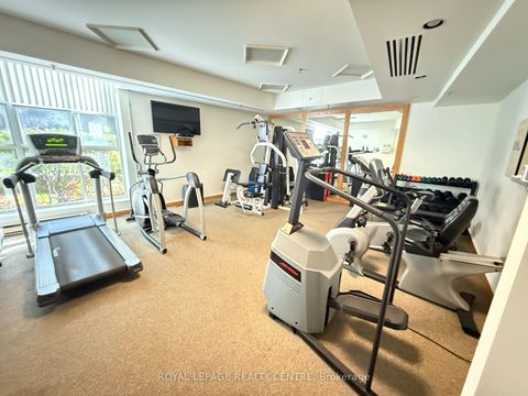 Photo 12 at 628 - 1091 Kingston Road, Cliffside, Toronto