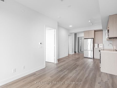 Photo 4 at 1810 - 10 Deerlick Court, Donalda, Toronto