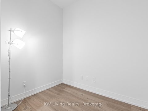 Photo 14 at 1810 - 10 Deerlick Court, Donalda, Toronto