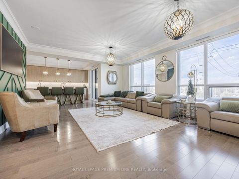 Photo 11 at 310 - 9085 Jane Street, Maple, Vaughan