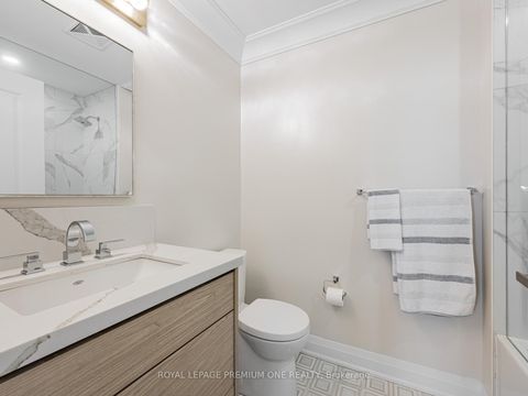 Photo 14 at 310 - 9085 Jane Street, Maple, Vaughan