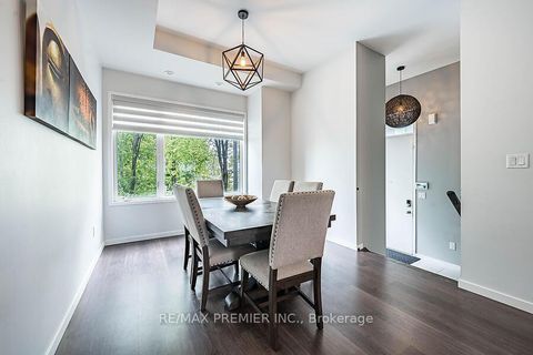 Photo 6 at 77 Sydney Circle, Vellore Village, Vaughan