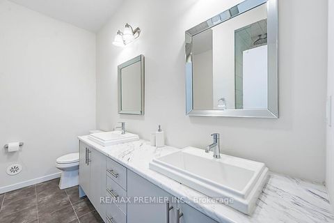 Photo 25 at 77 Sydney Circle, Vellore Village, Vaughan