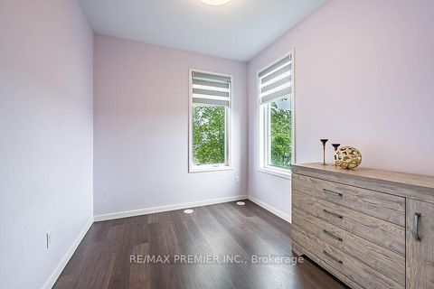 Photo 30 at 77 Sydney Circle, Vellore Village, Vaughan