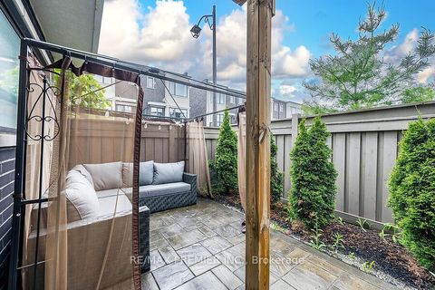 Photo 39 at 77 Sydney Circle, Vellore Village, Vaughan