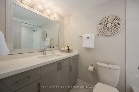 Photo 19 at 804 - 1359 White Oaks Boulevard, FA Falgarwood, Oakville