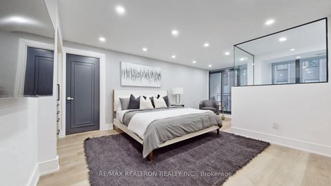 Photo 7 at 504 - 80 Cumberland Street, Annex, Toronto Photo 7 at 504 - 80 Cumberland Street, Annex, Toronto