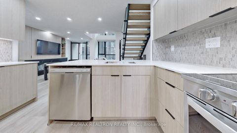 Photo 16 at 504 - 80 Cumberland Street, Annex, Toronto
