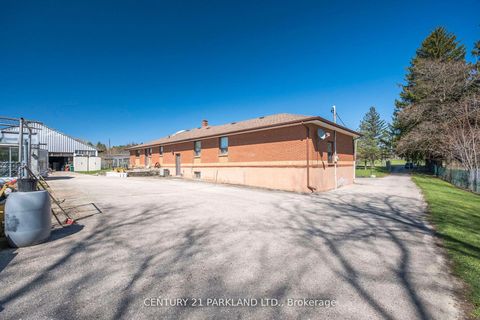 Photo 3 at 14420 Jane Street, Rural King, King
