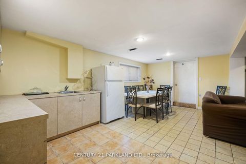 Photo 17 at 14420 Jane Street, Rural King, King