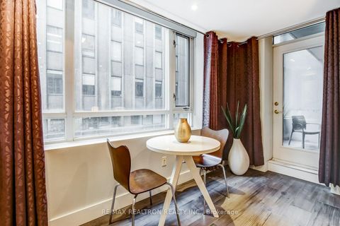 Photo 8 at 301 - 80 Cumberland Street, Annex, Toronto