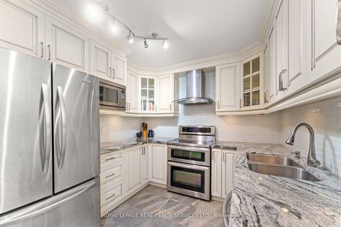 Photo 8 at 1711 - 5444 Yonge Street, Willowdale West, Toronto