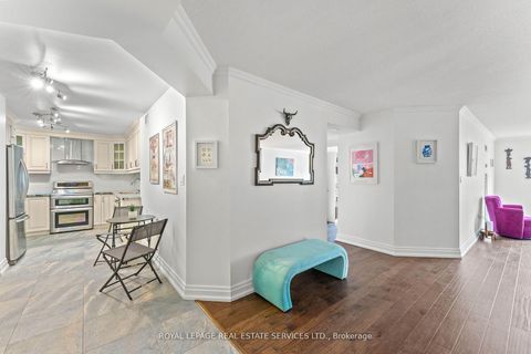 Photo 13 at 1711 - 5444 Yonge Street, Willowdale West, Toronto