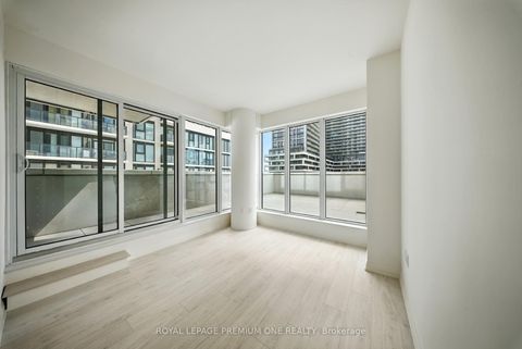 Photo 7 at 221 - 9000 JANE Street, Concord, Vaughan