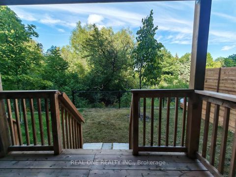 Photo 23 at 19 Woodstream Drive, Clairville, Toronto