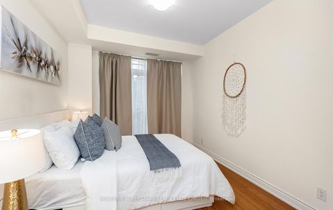 Photo 29 at 302 - 205 Lakeshore Road W, CO Central, Oakville