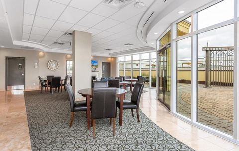 Photo 38 at 302 - 205 Lakeshore Road W, CO Central, Oakville