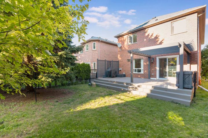 Photo 29 at 582 Plantation Gate, Summerhill Estates, Newmarket