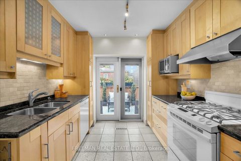 Photo 5 at 769 Euclid Avenue, Annex, Toronto