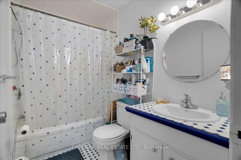 Photo 27 at 769 Euclid Avenue, Annex, Toronto