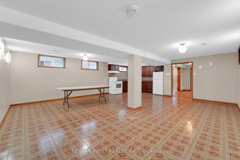 Photo 29 at 304 La Rose Avenue, Richview, Toronto