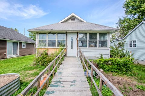 Photo 3 at 1056 Wood Street, Rural Innisfil, Innisfil