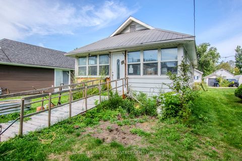 Photo 5 at 1056 Wood Street, Rural Innisfil, Innisfil