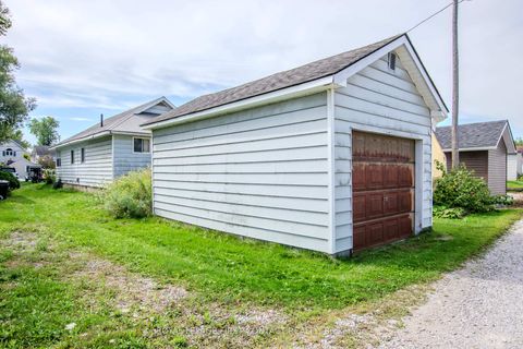 Photo 6 at 1056 Wood Street, Rural Innisfil, Innisfil