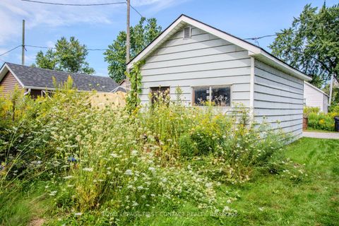 Photo 7 at 1056 Wood Street, Rural Innisfil, Innisfil