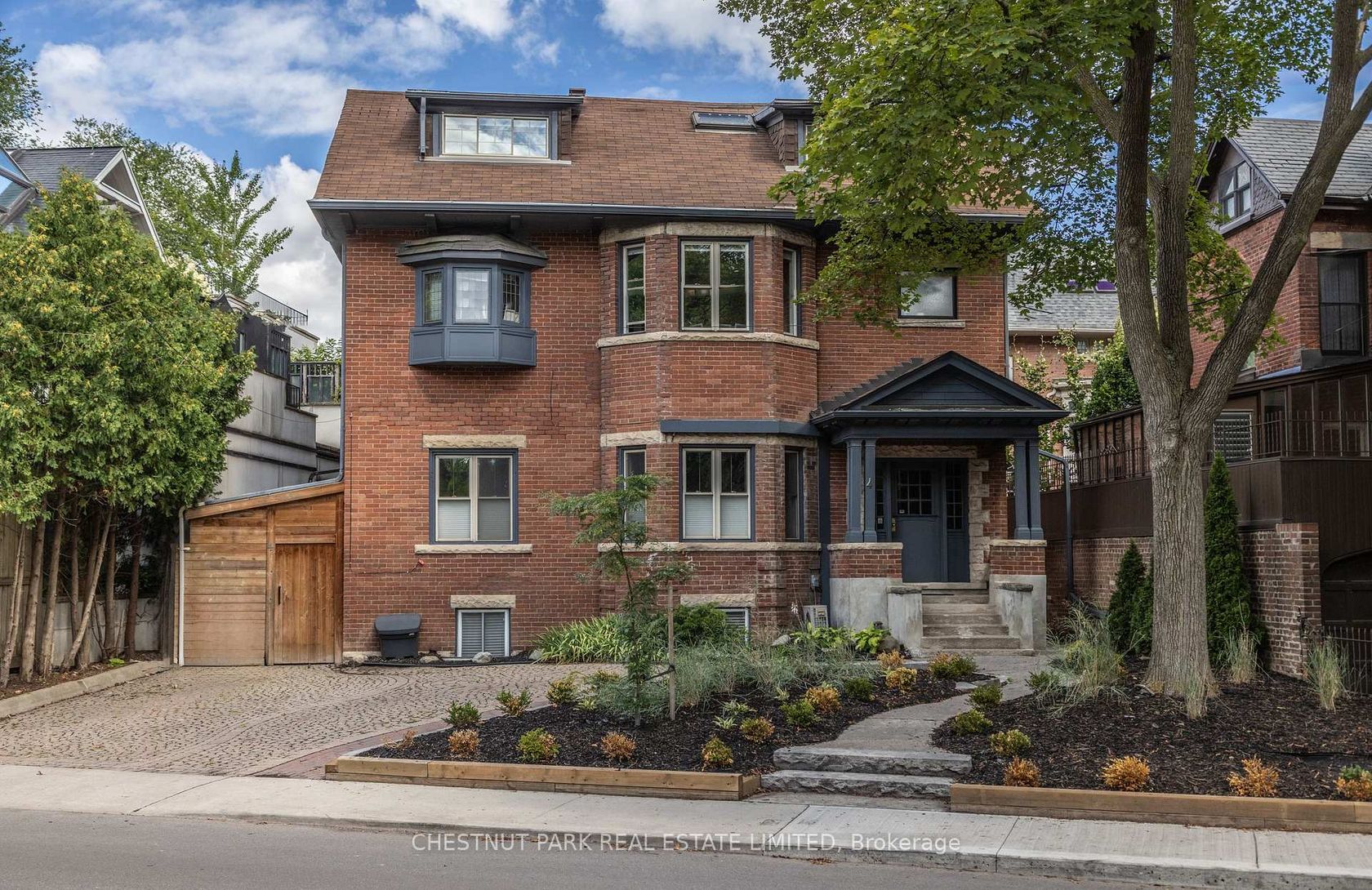 4 Maple Avenue, Moore Park, Toronto 