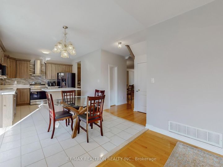 Photo 12 at 6 Rouge Fairway Street, Rouge Fairways, Markham
