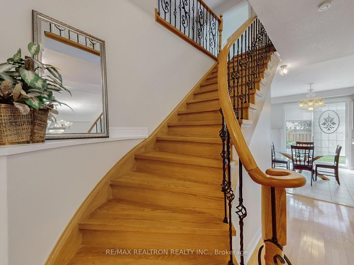 Photo 19 at 6 Rouge Fairway Street, Rouge Fairways, Markham