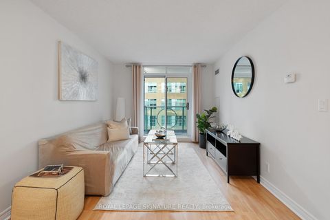 Photo 25 at 605 - 212 Eglinton Avenue E, Mount Pleasant West, Toronto