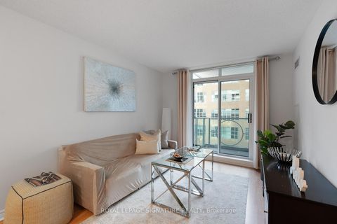 Photo 26 at 605 - 212 Eglinton Avenue E, Mount Pleasant West, Toronto