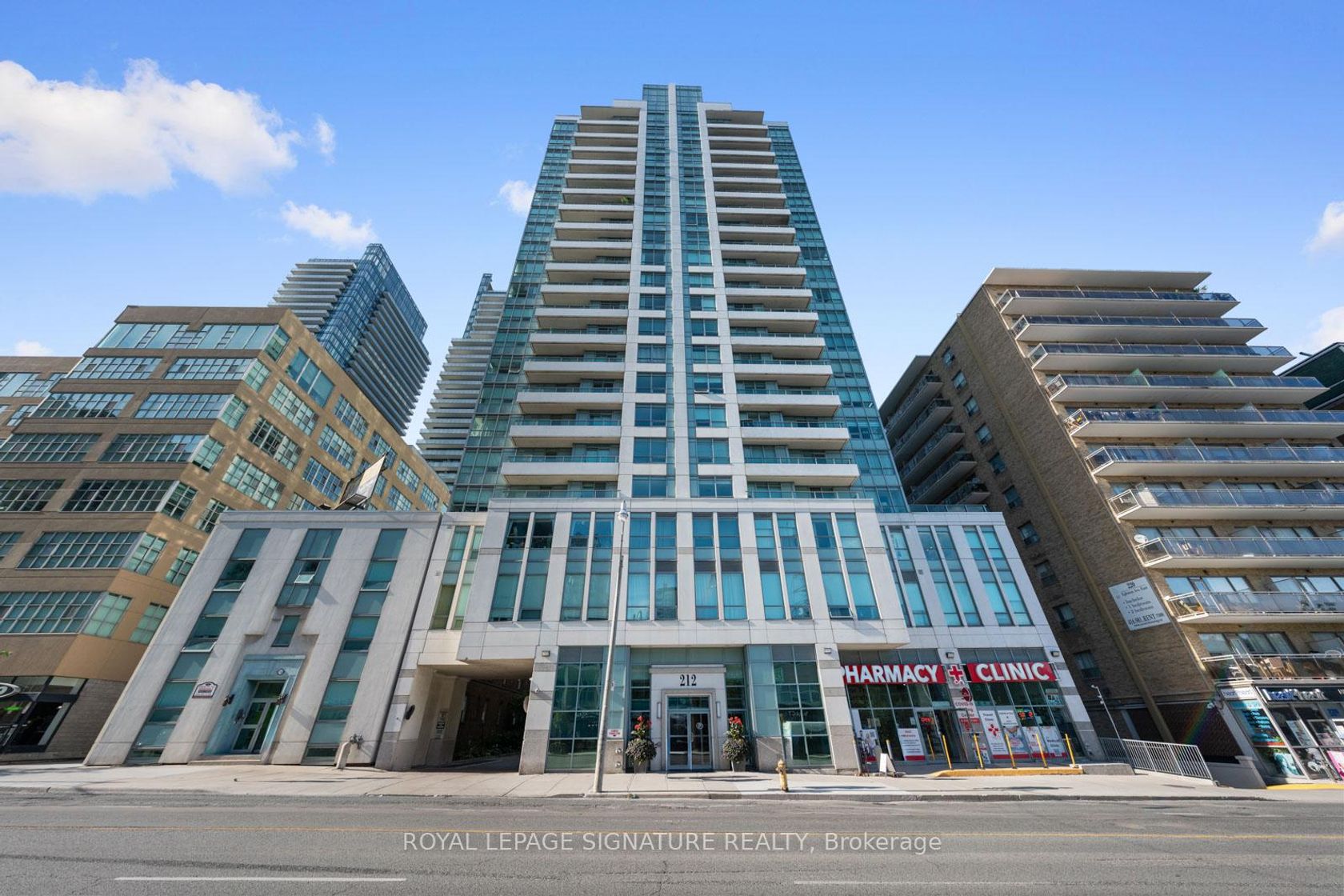 605 - 212 Eglinton Avenue E, Mount Pleasant West, Toronto 
