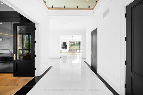 Photo 7 at 36 Waymar Heights Boulevard, Islington Woods, Vaughan