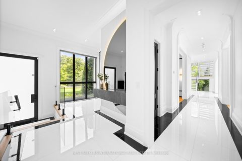 Photo 19 at 36 Waymar Heights Boulevard, Islington Woods, Vaughan