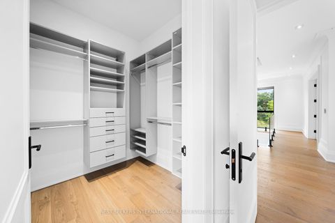 Photo 32 at 36 Waymar Heights Boulevard, Islington Woods, Vaughan