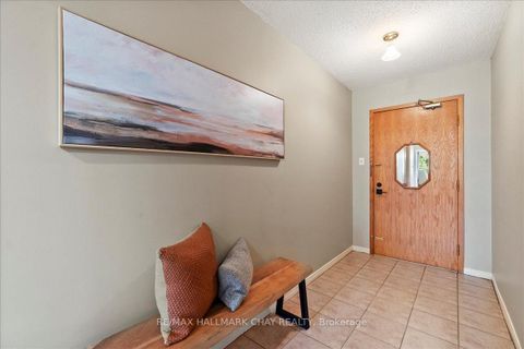 Photo 5 at 335 - 10 Coulter Street, Sunnidale, Barrie Photo 5 at 335 - 10 Coulter Street, Sunnidale, Barrie