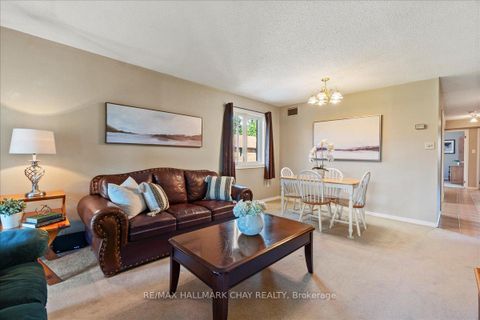 Photo 15 at 335 - 10 Coulter Street, Sunnidale, Barrie Photo 15 at 335 - 10 Coulter Street, Sunnidale, Barrie