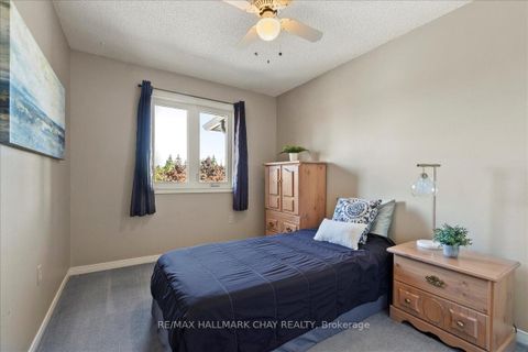 Photo 21 at 335 - 10 Coulter Street, Sunnidale, Barrie