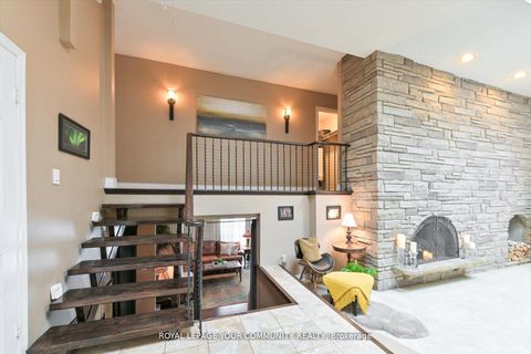 Photo 16 at 247 Harris Avenue, Jefferson, Richmond Hill