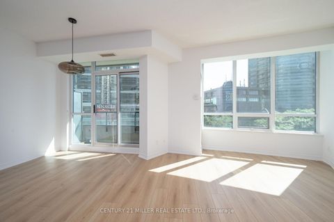 Photo 7 at 310 - 16 Yonge Street, Waterfront Communities C1, Toronto